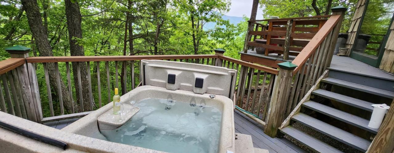 10 Miles Away From The Heart Of It All! Pigeon Forge Zewnętrze zdjęcie