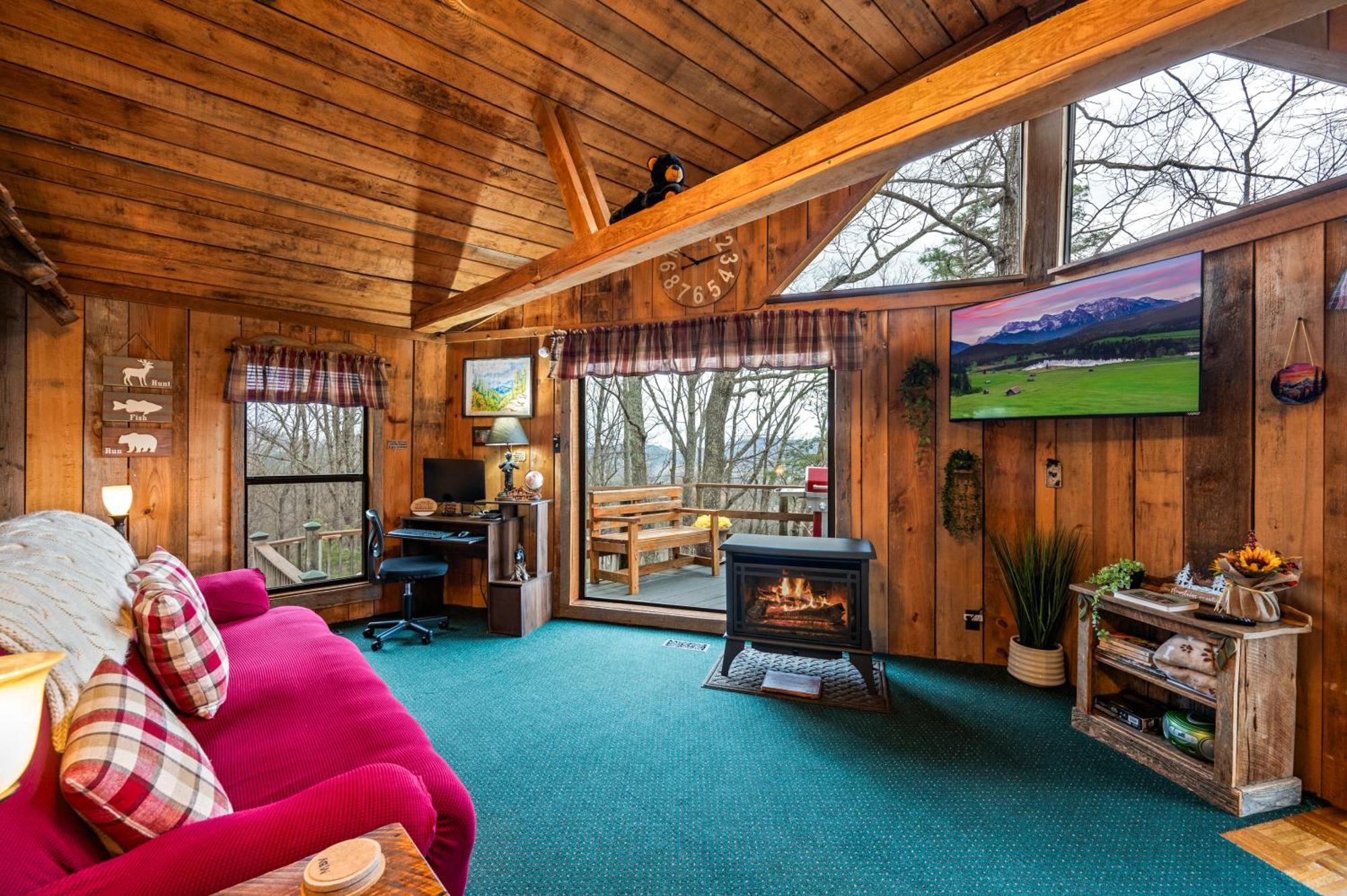 10 Miles Away From The Heart Of It All! Pigeon Forge Zewnętrze zdjęcie